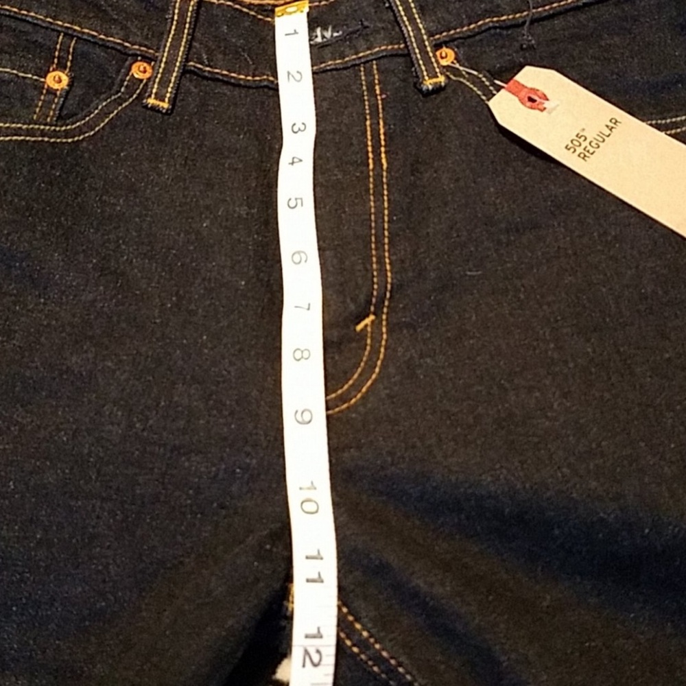 NWT Levi Jeans - Picture 5 of 6